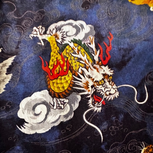 Tiger/ dragon  night out/dress shirt - Picture 3 of 9